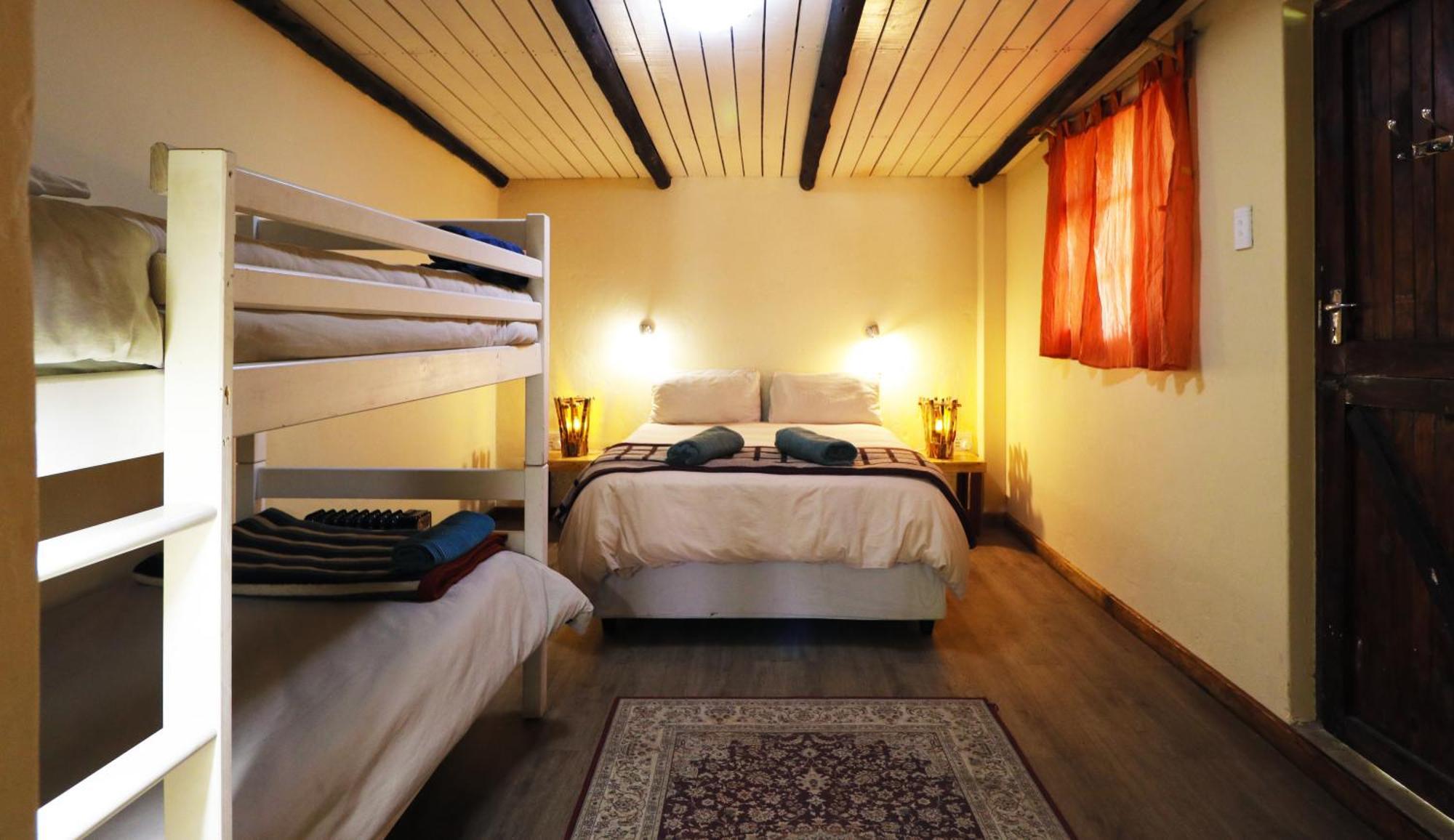 Away With The Fairies Nature Lodge And Backpackers Хогсбэк Экстерьер фото